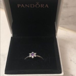 Pandora flower ring
